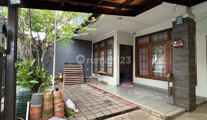 Rumah 2 Lantai Sukawarna, Bagus Unfurnished. Harga Nego 1