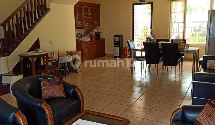 Rumah Asri Siap Huni, Hook Taman Provence BSD Tangerang Selatan