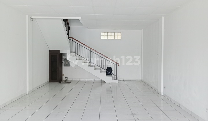 Ruko 3,5 Lantai Strategis Bagus Mekarwangi Bandung