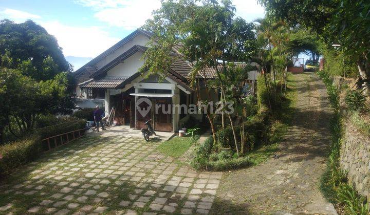 Rumah Bonus Kedai Kopi, Bagus Semi Furnished di Dago Giri, Lembang Bandung 1