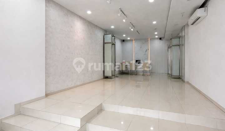 4-Story Strategic Shop House Hypersquare Paskal 23 Pasir Kaliki