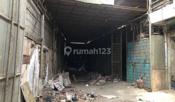 Gudang di Jl Flamboyan Cengkareng Jakarta Barat 2