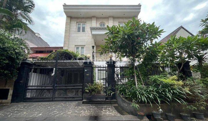 Rumah 3 Lantai Di Jl Pondok Hijau V Pondok Indah Jaksel 1