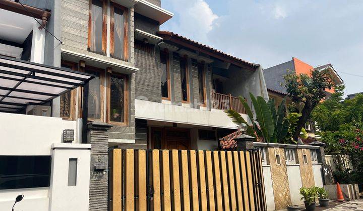 Rumah 2 Lantai Di Jl Cibitung Kebayoran Baru Jakarta Selatan 1