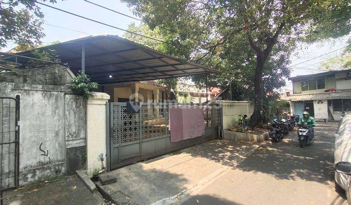 Rumah Hook Di Jl Surabaya Menteng Jakarta Pusat 2