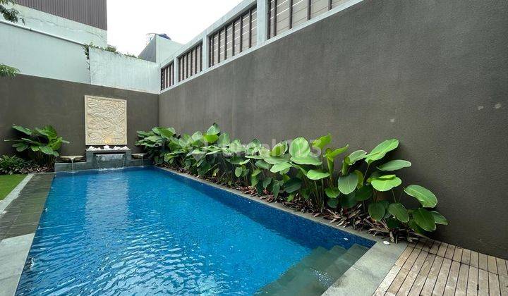 Rumah Kbp Tatar Larangtapa Lux Swimming Pool 1