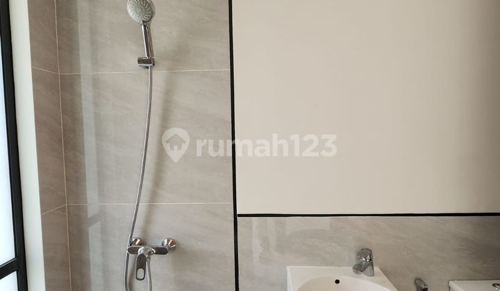 Rumah Bagus Baru Mekarwangi  2