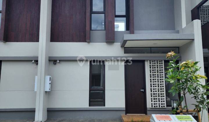 Jual Cepat Rumah Fiona Basic Summarecon Bandung 1