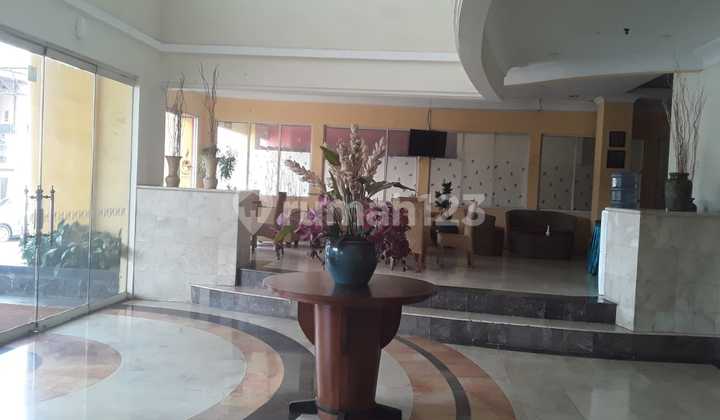 5-Storey Hotel Cihampelas Bandung