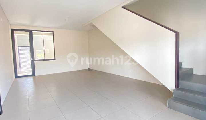 2 Unit Ruko Baru 2 Lantai di Kota Baru Parahyangan Sasakirana