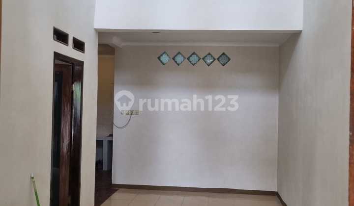 Rumah, 2,5 Lantai, di Rancamanyar Bandung Rumah, 2,5 Lantai, di Rancamanyar Bandung