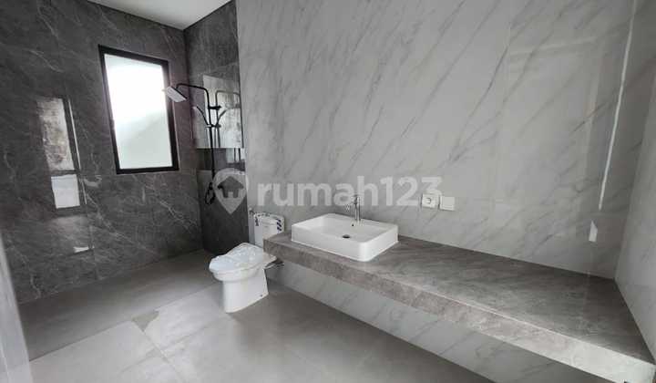 Rumah Setraduta Cluster D'grande 2
