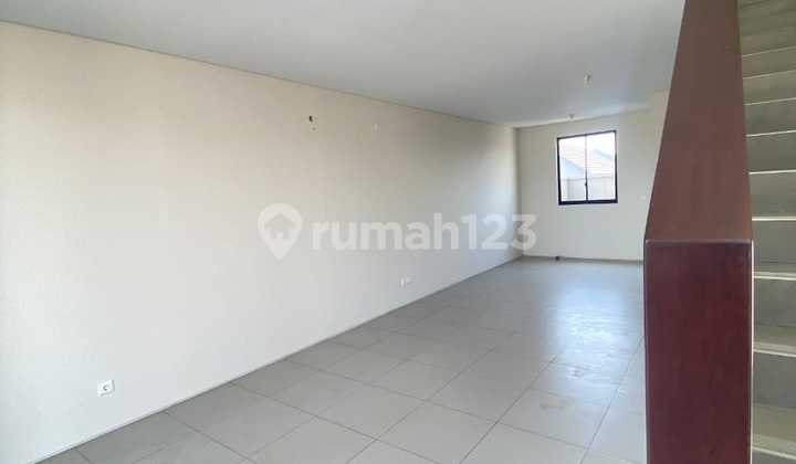 Ruko Bagus Kota Baru Parahyangan Sasakirana