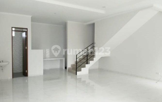 4 Unit Rumah Bagus Baru Batununggal, Bandung 4 Unit Rumah Bagus Baru Batununggal, Bandung