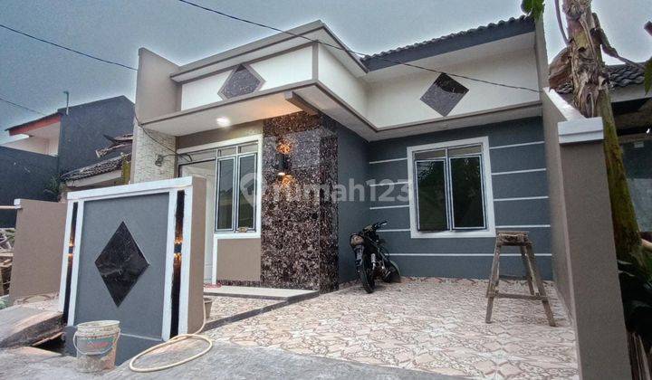 RUMAH  DALAM CLUSTER FULL RENOVASI TINGGAL BAWA KOPER.  1
