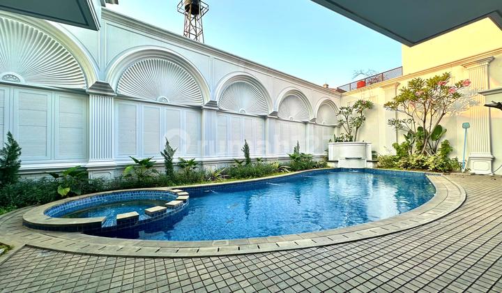Dijual Rumah Cantik Ada Kolam Renang Di Taman Metro Alam, Pondok Indah