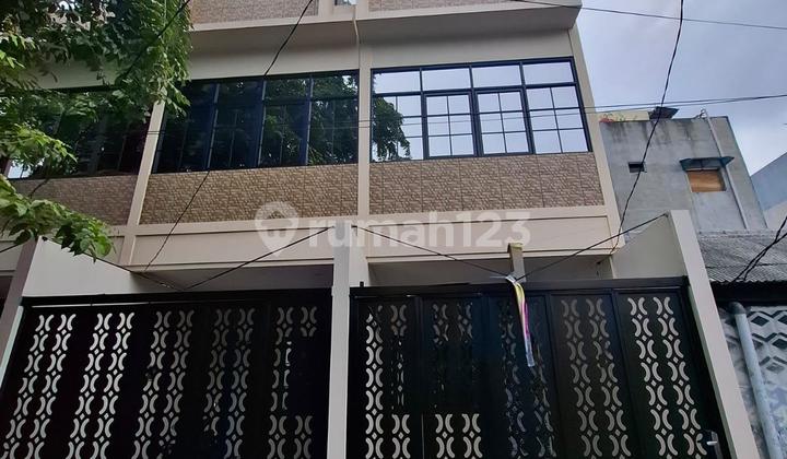 Jual Rumah Baru 4 Lantai Di Tanjung Duren 2
