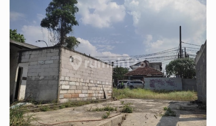 For Rent Commercial Plot Land 1,457 M2 on Jombang Main Road, Pondok Aren, South Tangerang For Rent Commercial Plot Land 1,457 M2 on Jombang Main Road, Pondok Aren, South Tangerang