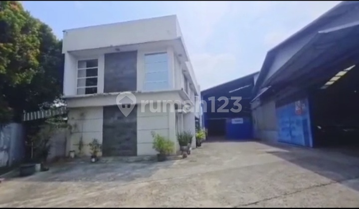 For Rent Warehouse Building Area 4,264 M2 in West Balaraja