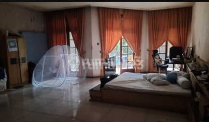 Jual Rumah Lt.525m2, Lb.200m2 Di Pasar Minggu, Jakarta Selatan