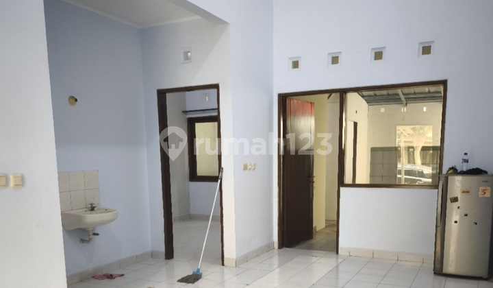 Disewakan Rumah Lt.102m2 Di Sutera Kirana, Alam Sutera