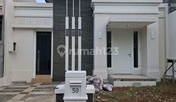 For Sale: House with 136m2 Land Area, 81m2 Building Area at Sutera Feronia 5, No.50, Alam Sutera 1