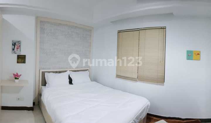 Apartemen Waterplace Tower F Lantai 02 Posisi Hook 3Br View City dan Pool Apartemen Waterplace Tower F Lantai 02 Posisi Hook 3Br View City dan Pool