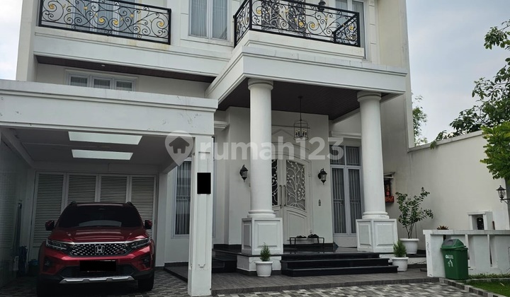 American Style Lisbon House Pakuwon Indah Building 2.5 Floors