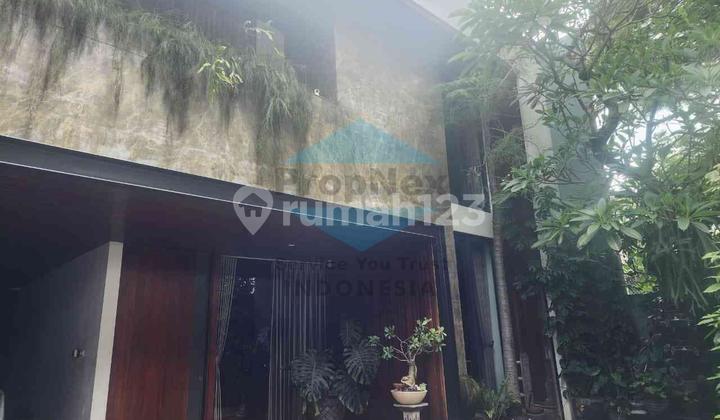 Raya Woodland (with fish pond)