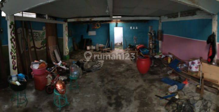 Rumah eks depot ruangan los cocok tuk cafe , gudang , toko d Sidopekso SHM Butuh Renovasi  4
