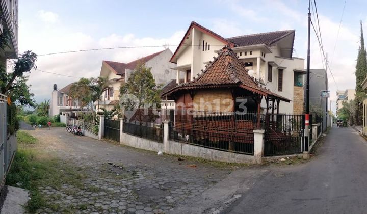Batu Malang Villa House Still Active Batu Malang Villa House Still Active