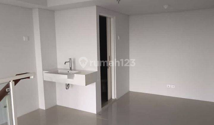 L112/ Ruang Usaha & Tempat Tingah Di Kawasan Univ Ciputra 7