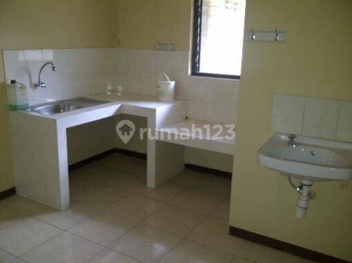 RUKO TENGAH KOTA DI KARTINI II, BELAKANG PSR LANGGAR 5
