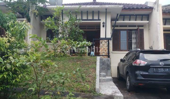 Rumah Villa Dijual di Taman Dayu Cluster Bawah 1