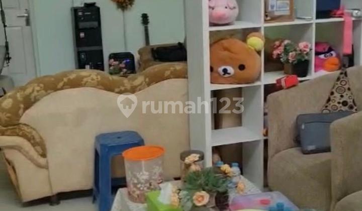 Hunian Nyaman Lokasi Strategis Daerah Medokan Sinar