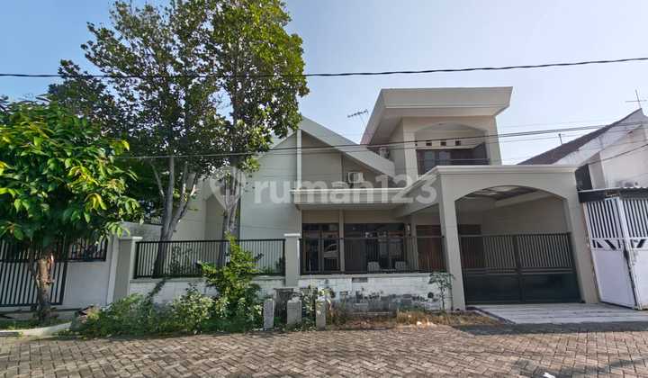 Dijual Rumah Cantik Daerah Manyar