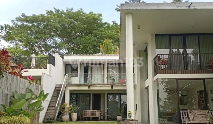 Dijual Hunian Villa Elegan di Kawasan Premium Taman Dayu