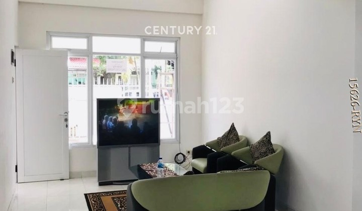For Sale Newly Renovated 2-Storey House in Bintaro Sector 5 2