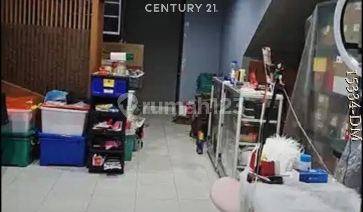 For Sale Ready-to-Use Shop House Facing Boulevard Street Graha Raya Bintaro 2