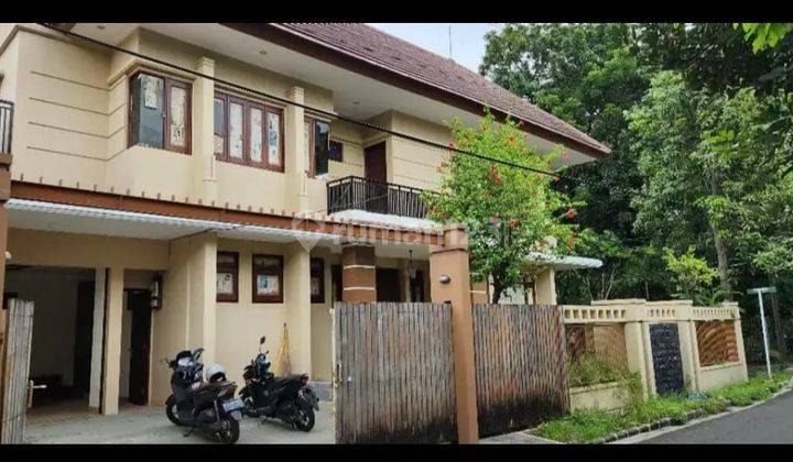 Rumah siap huni posisi hook di pondok indah 2