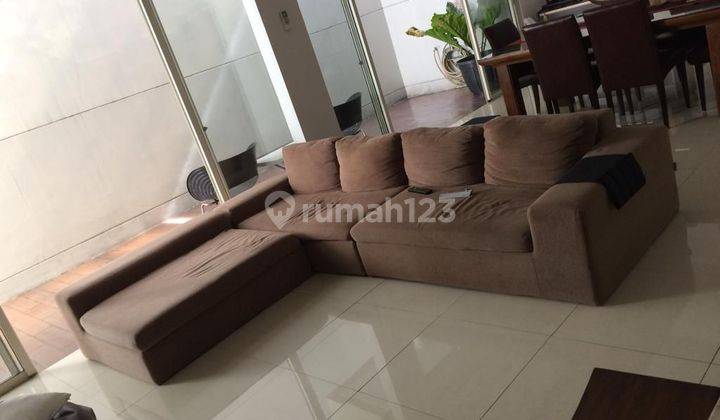 Rumah siap huni dalam cluster kebayoran residence bintaro 2