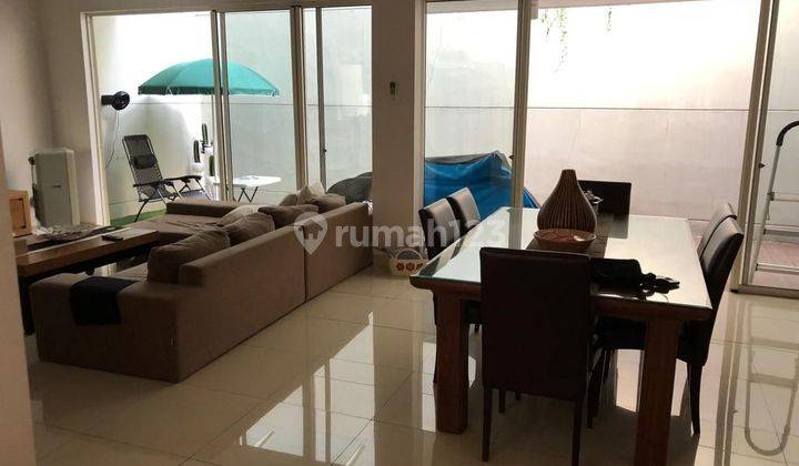 Rumah siap huni dalam cluster kebayoran residence bintaro 2