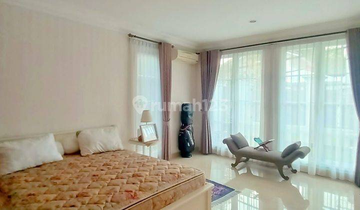 Rumah posisi hook dalam perumahan di sektor 9 Bintaro 2