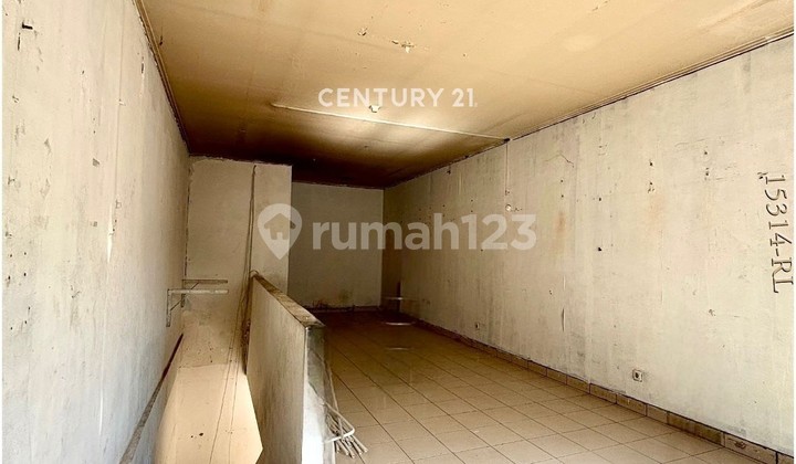 For Rent 2-Storey Shop House Ready to Use in Graha Raya 2