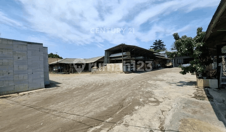 For Sale Strategic Plot Adjacent to Bintaro Sector 7