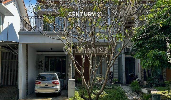 Dijual Rumah Lingkungan Asri Emerald Bintaro Jaya  1