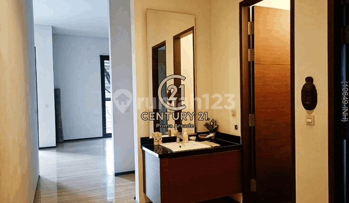 Rumah Gaya Jepang, Bintaro Jaya 9. Eksklusif, Tenang Strategis 2