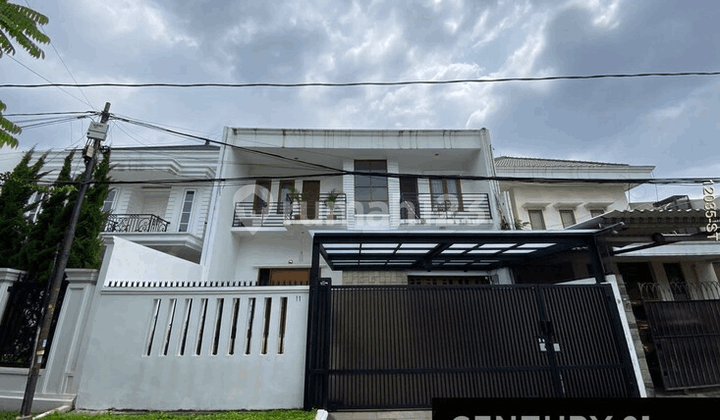Dijual Rumah Siap Huni Di Kawasan Pondok Indah Jakarta Selatan Dijual Rumah Siap Huni Di Kawasan Pondok Indah Jakarta Selatan