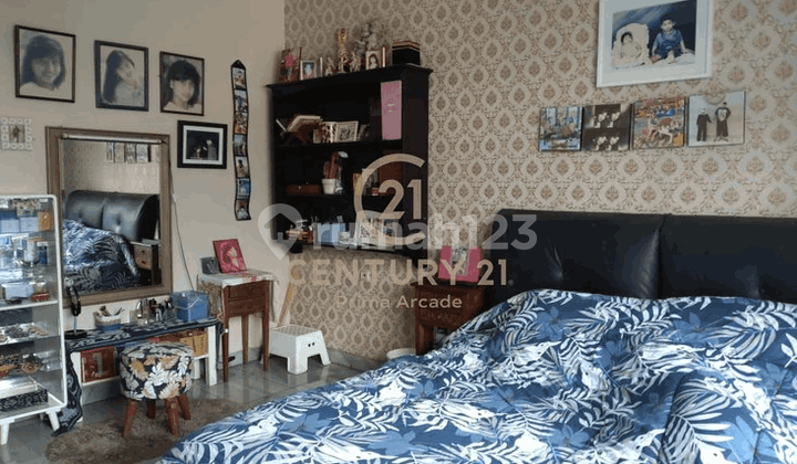 Dijual Rumah posisi Hook Sektor 3 Bintaro Jaya, lokasi strategis & jalan
lebar (2680-ST-MK)  2