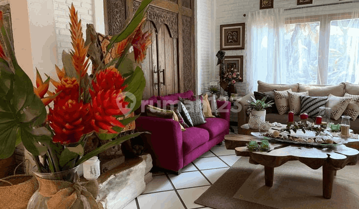 Hommy House Wide Villa Concept in Bintaro Jaya 8 Cluster